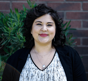 Kristen Hernandez Headshot